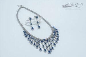 TearDrop Blue Quartz necklace with Chandelier Earrings